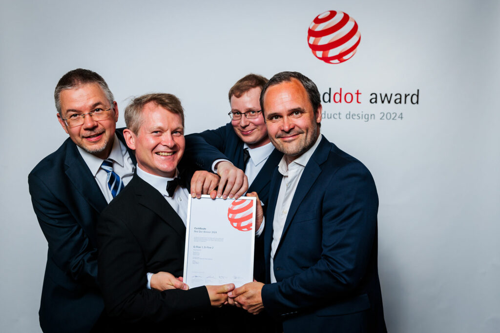 Image of Red Dot Winner 2024 Certificate and our team in Essen